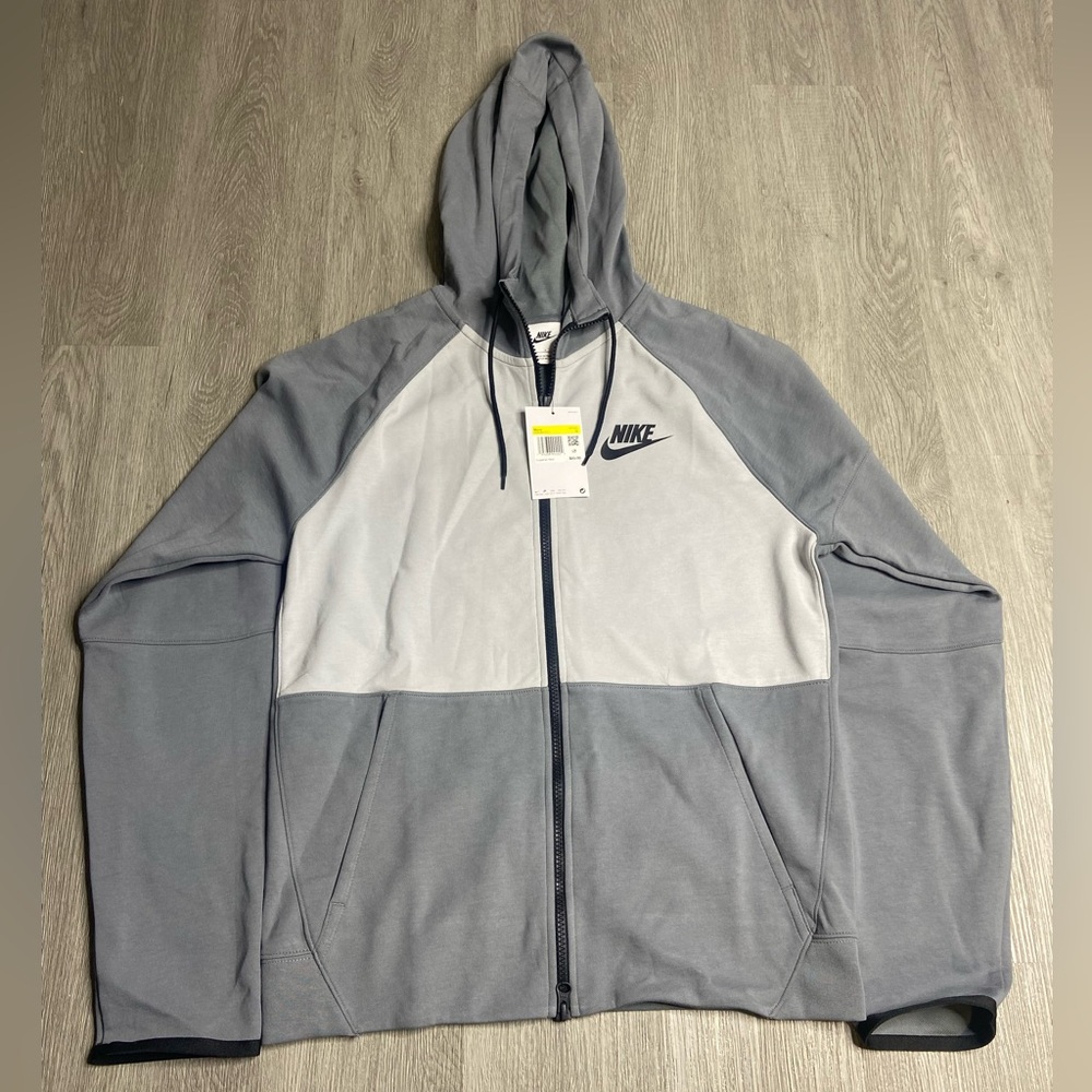 Nike Tech Fleece